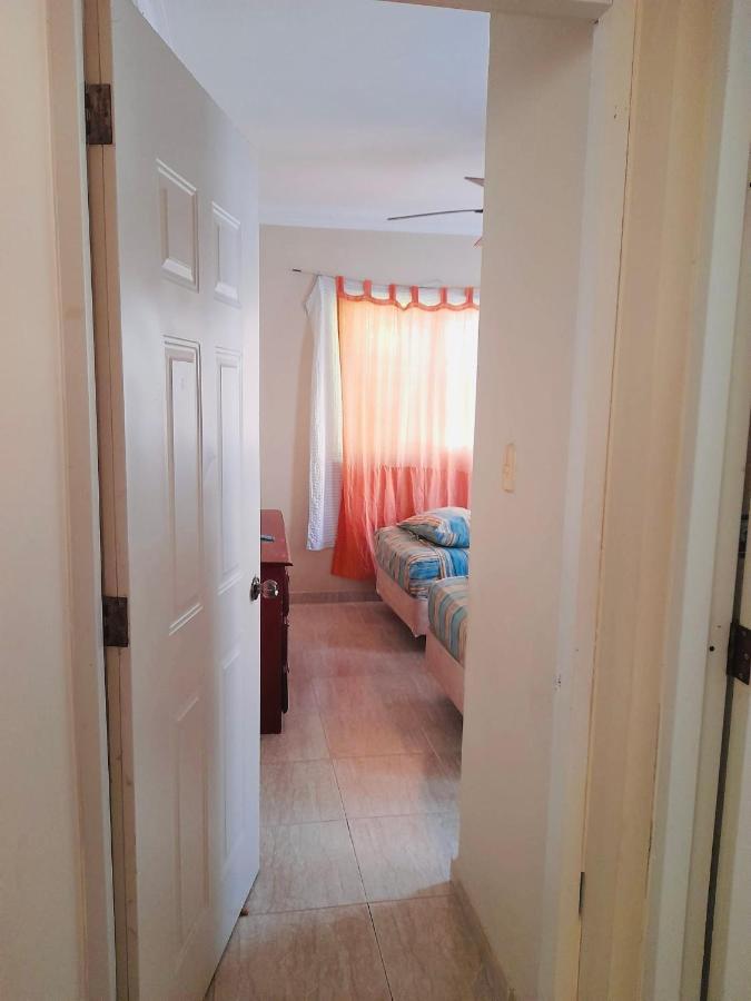 Residencial Flor De Bayahibe Apartment Luaran gambar